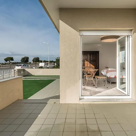 Prázdninový dům Guestready - Beach House *